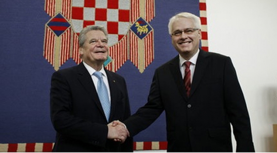 45334ec2080dbf83ebcc54d74a06147b