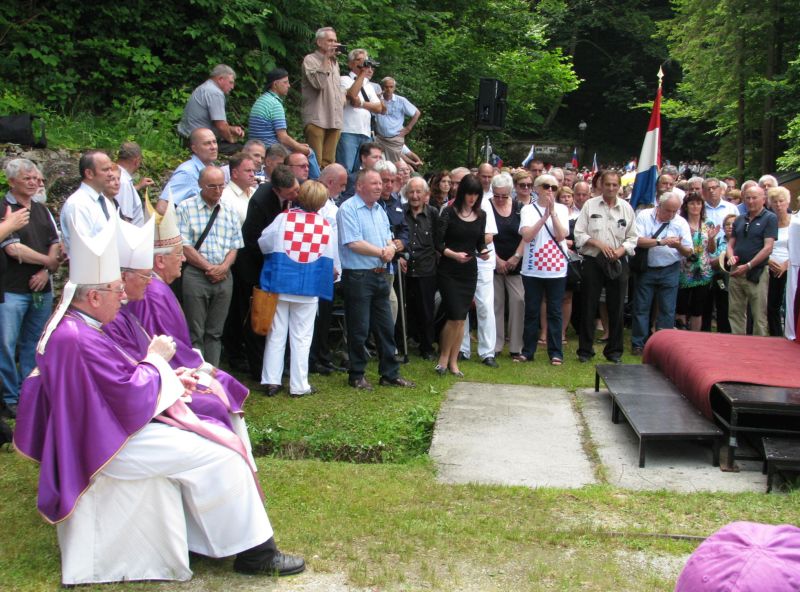 Huda jama 2015 D Borovčak 16