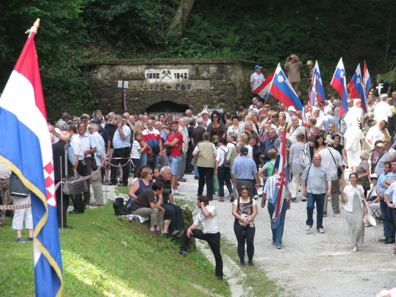 Huda jama 2015 D Borovčak 3