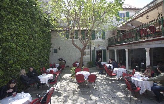 Restoran Le monde