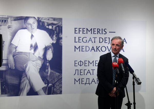 Efemeris Medaković