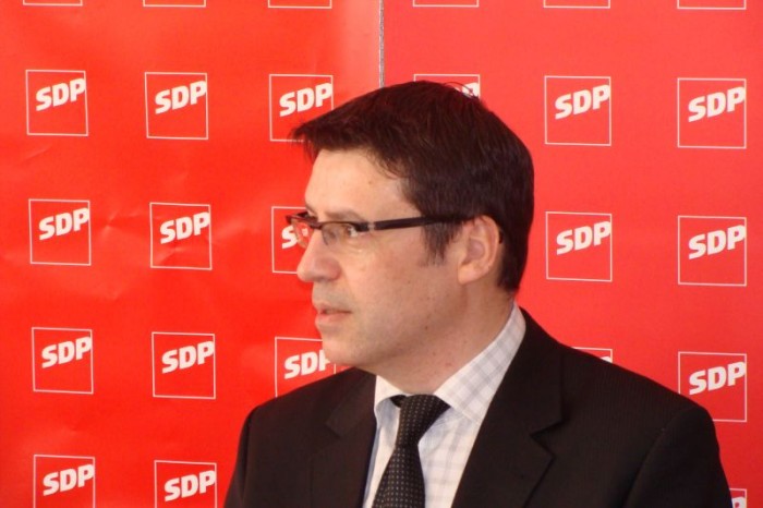 zeljko jovanovic 2 1238491773