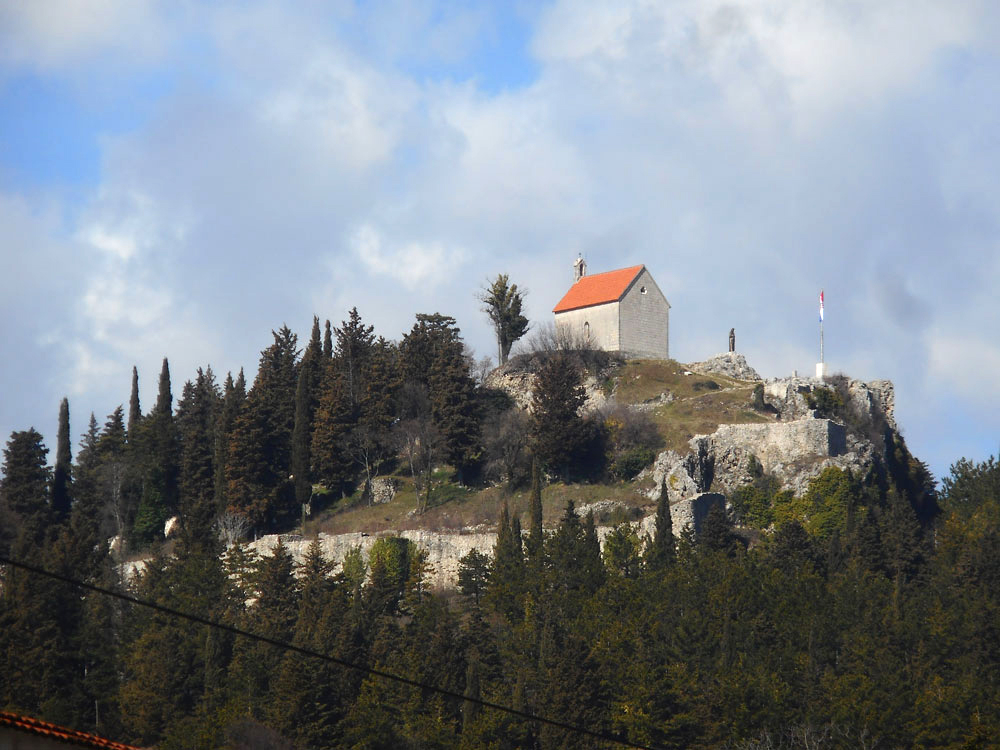 SINJ grad