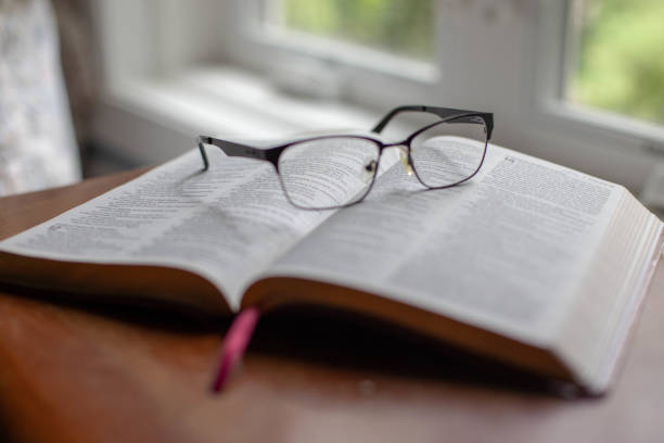 biblija zamagljeno