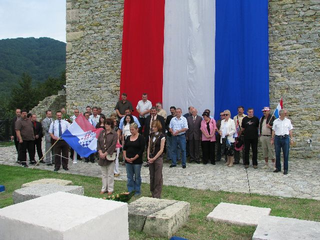 Oltar domovine