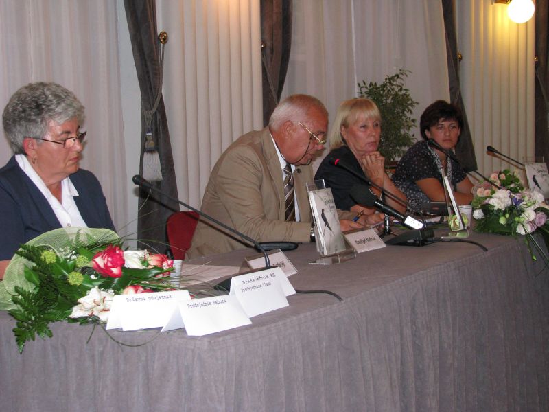 Vukovar - Zagreb predstavljanje - Žene silovane u Domovinskom ratu