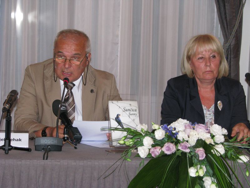 Vukovar - Zagreb predstavljanje - Žene silovane u Domovinskom ratu