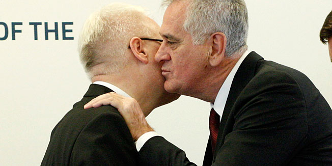 Nikolić i Josipović