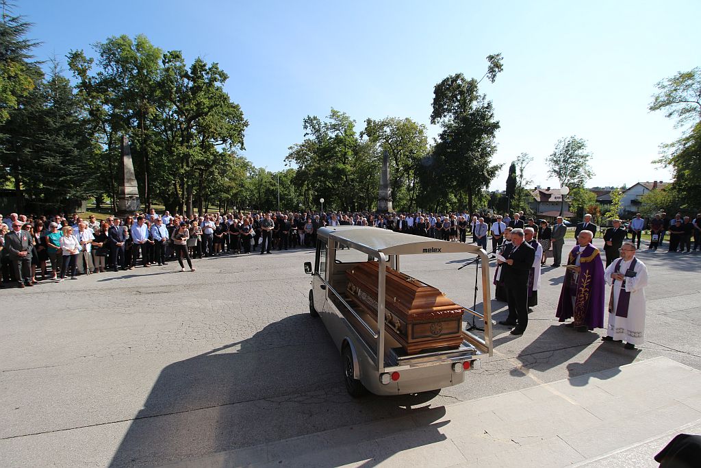 Posljednji ispračaj dr. Stjepan Bačić