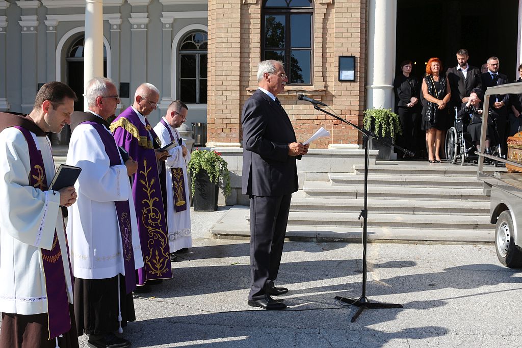 Posljednji ispračaj dr. Stjepan Bačić