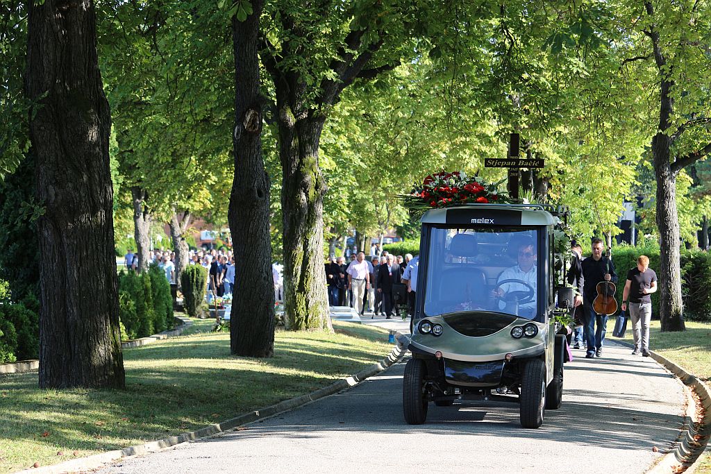 Posljednji ispračaj dr. Stjepan Bačić